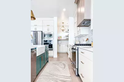 1382 W 250 N, Layton, UT 84041 - Photo 5