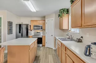 58 W Bermuda Dr, Saratoga Springs, UT 84045 - Photo 17