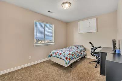 58 W Bermuda Dr, Saratoga Springs, UT 84045 - Photo 23