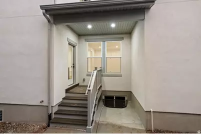 6808 W South Jordan Pkwy S #472, South Jordan, UT 84009 - Photo 27