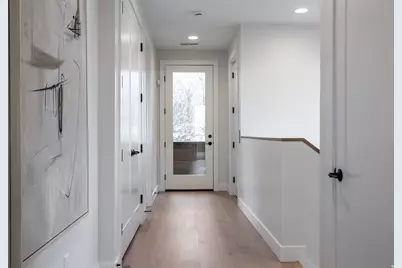 4451 S Holladay Park Ln E, Holladay, UT 84124 - Photo 43