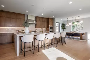 4451 S Holladay Park Ln E, Holladay, UT 84124 - Photo 1