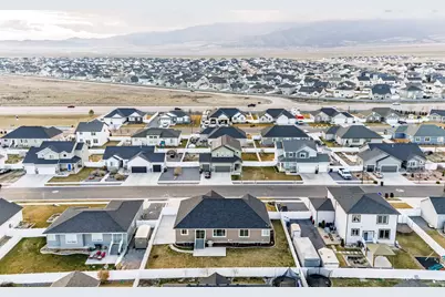 4842 N Goosefoot Dr, Eagle Mountain, UT 84005 - Photo 57