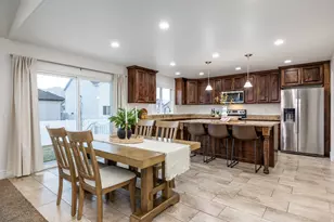 4842 N Goosefoot Dr, Eagle Mountain, UT 84005 - Photo 9