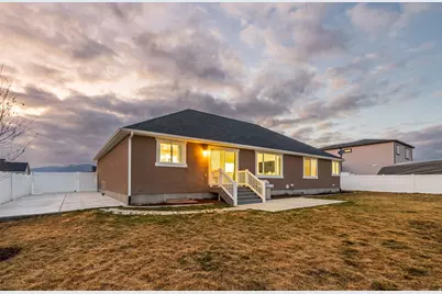 4842 N Goosefoot Dr, Eagle Mountain, UT 84005 - Photo 3