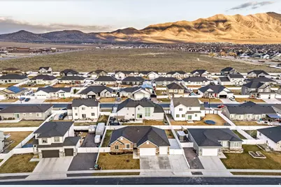 4842 N Goosefoot Dr, Eagle Mountain, UT 84005 - Photo 53