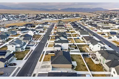 4842 N Goosefoot Dr, Eagle Mountain, UT 84005 - Photo 55