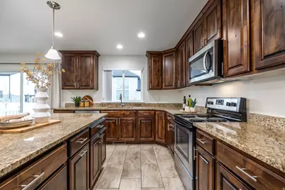 4842 N Goosefoot Dr, Eagle Mountain, UT 84005 - Photo 13