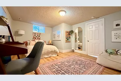 2284 S Brentwood Cir E, Salt Lake City, UT 84158 - Photo 25