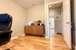 2284 S Brentwood Cir E, Salt Lake City, UT 84158 - Photo 15