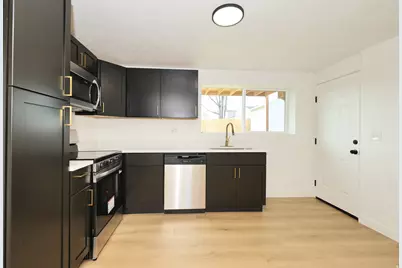 4738 Meadow Wood Way, Taylorsville, UT 84129 - Photo 27