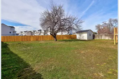 4738 Meadow Wood Way, Taylorsville, UT 84129 - Photo 43