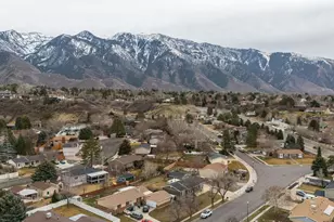 9457 S Fox Hunt Dr, Sandy, UT 84092 - Photo 65