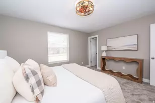 9457 S Fox Hunt Dr, Sandy, UT 84092 - Photo 31