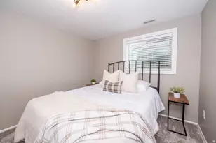 9457 S Fox Hunt Dr, Sandy, UT 84092 - Photo 41