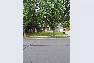 9457 S Fox Hunt Dr #49, Sandy, UT 84092 - Photo 3