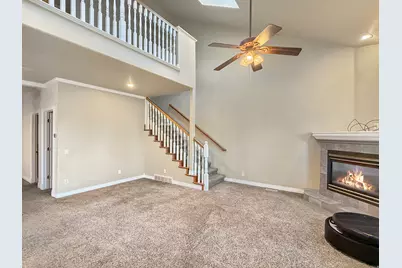 43 Hillsborough Dr, Pleasant View, UT 84414 - Photo 9