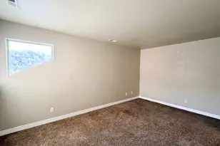 43 Hillsborough Dr, Pleasant View, UT 84414 - Photo 23