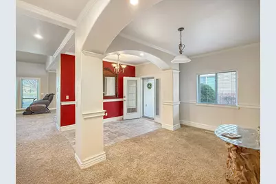 43 Hillsborough Dr, Pleasant View, UT 84414 - Photo 3