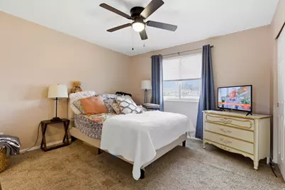 5622 S 2950 W, Roy, UT 84067 - Photo 11