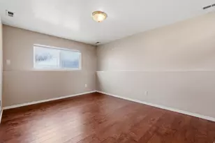 5622 S 2950 W, Roy, UT 84067 - Photo 9