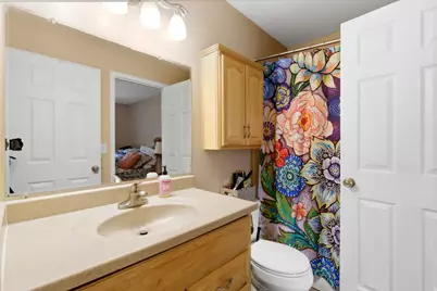 5622 S 2950 W, Roy, UT 84067 - Photo 13