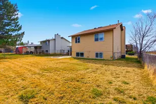 5622 S 2950 W, Roy, UT 84067 - Photo 19