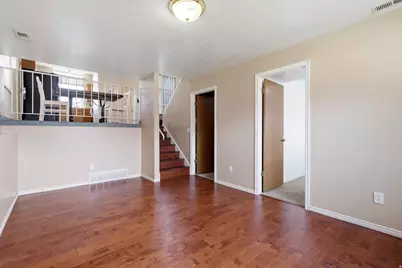 5622 S 2950 W, Roy, UT 84067 - Photo 7