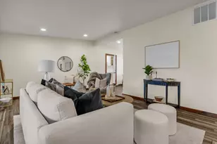 3040 E 4430 S, Holladay, UT 84124 - Photo 7