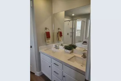 1354 W 7240 S, West Jordan, UT 84084 - Photo 9