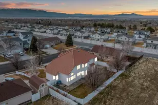 19 S 820 E, Tooele, UT 84074 - Photo 43