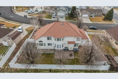 19 S 820 E, Tooele, UT 84074 - Photo 41