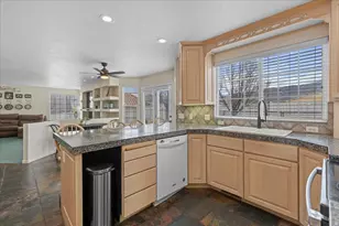 19 S 820 E, Tooele, UT 84074 - Photo 15