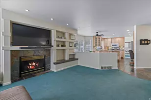 19 S 820 E, Tooele, UT 84074 - Photo 13