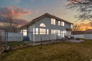 19 S 820 E, Tooele, UT 84074 - Photo 33