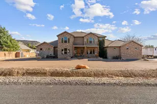 1045 W Sapphire, Diamond Valley, UT 84770 - Photo 81