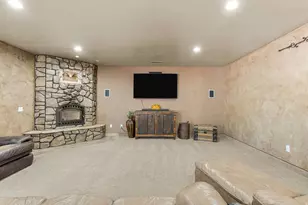 1045 W Sapphire, Diamond Valley, UT 84770 - Photo 15