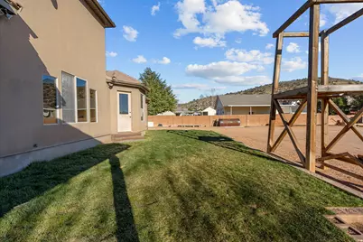 1045 W Sapphire, Diamond Valley, UT 84770 - Photo 59