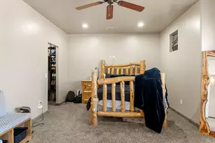 1045 W Sapphire, Diamond Valley, UT 84770 - Photo 53