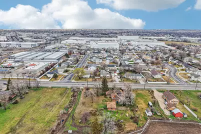 933 W Gentile St, Layton, UT 84041 - Photo 27