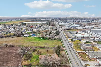 933 W Gentile St, Layton, UT 84041 - Photo 29