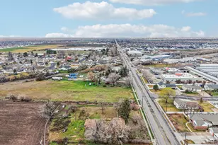 933 W Gentile St, Layton, UT 84041 - Photo 29