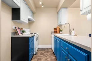 225 S Majestic Meadows Dr, Payson, UT 84651 - Photo 7