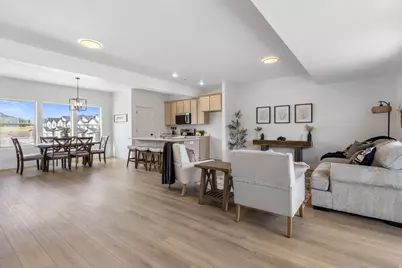 650 W Caroles Way #4, Tooele, UT 84074 - Photo 5