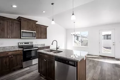 130 S Liberty St #202, Grantsville, UT 84029 - Photo 5