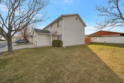 3162 S Buena Verde Ln, Magna, UT 84044 - Photo 15