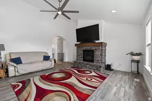 1443 S Evans St, Lehi, UT 84043 - Photo 7