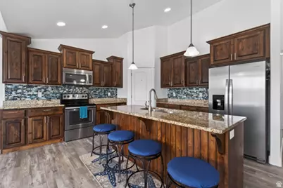 1443 S Evans St #25, Lehi, UT 84043 - Photo 9