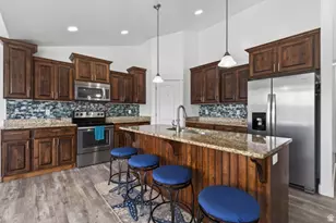 1443 S Evans St, Lehi, UT 84043 - Photo 9