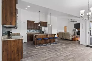 1443 S Evans St, Lehi, UT 84043 - Photo 11